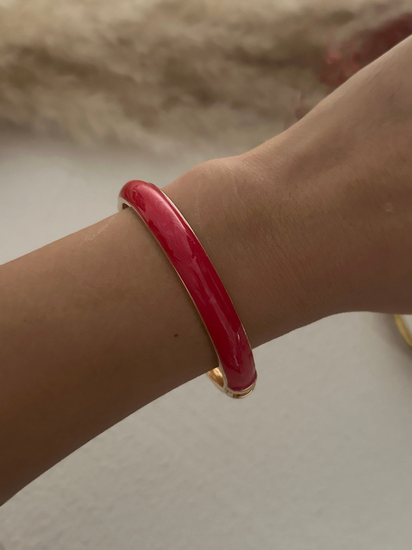 Bracciale elastico aperto a cuore geometrico bohémien vintage rosso smaltato