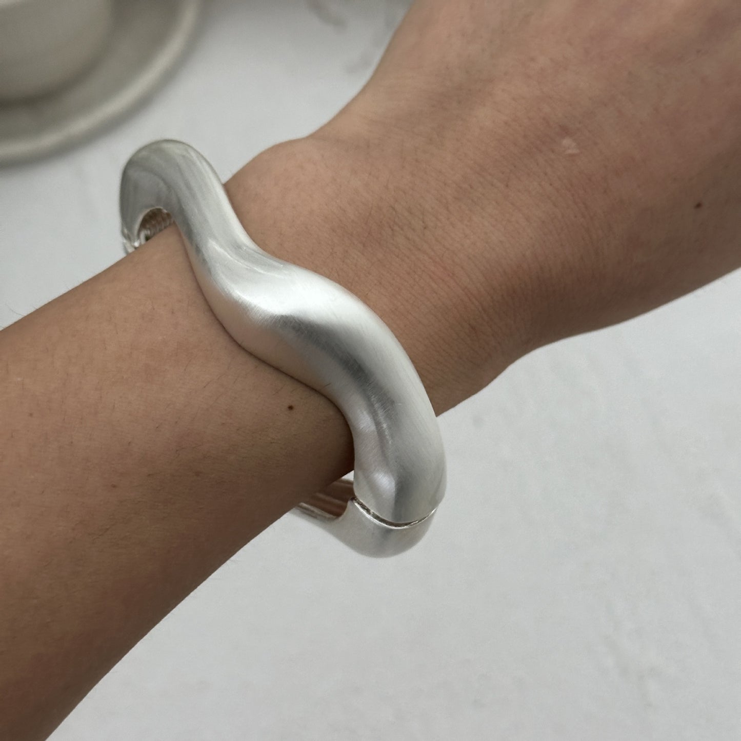 Luxury Casual Solid Color Plated Alloy Bracelet