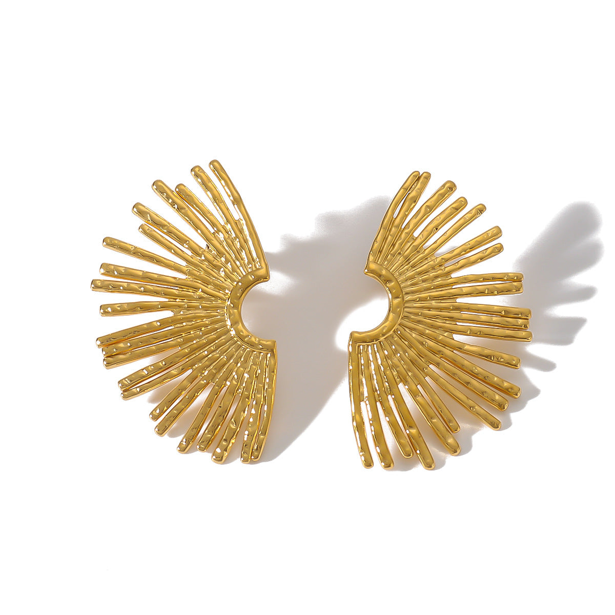 Orecchini vintage asimmetrici a forma di ventaglio in acciaio inossidabile con placcatura in oro 18 carati da donna