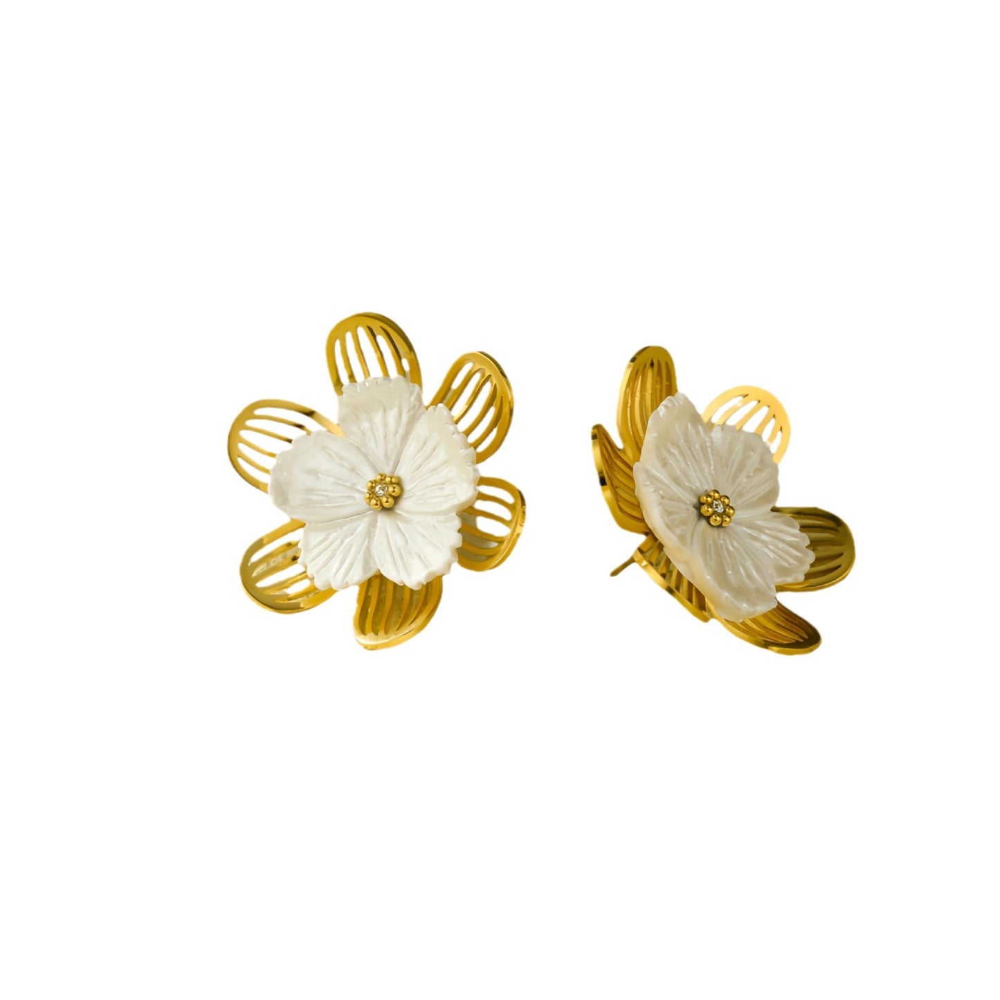 Pendientes colgantes vintage minimalistas de acero inoxidable chapados en oro de 18 quilates con flor de gardenia hueca para mujer