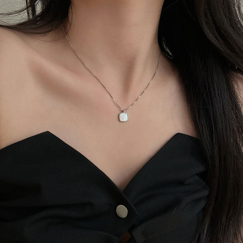 Minimalist Square Mother-of-Pearl Pendant Necklace for Women in Titanium Steel with Plated Finish and Box Chain