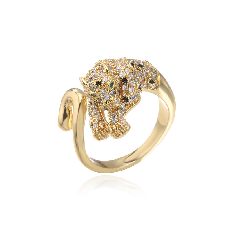Anello alla moda con ghepardo geometrico in rame placcato oro 18 carati e zirconi AAA micro-incastonati