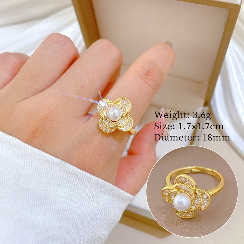 Sweet Luxury Teardrop Moon Pearl Rhinestone Titanium Steel Necklace for Women
