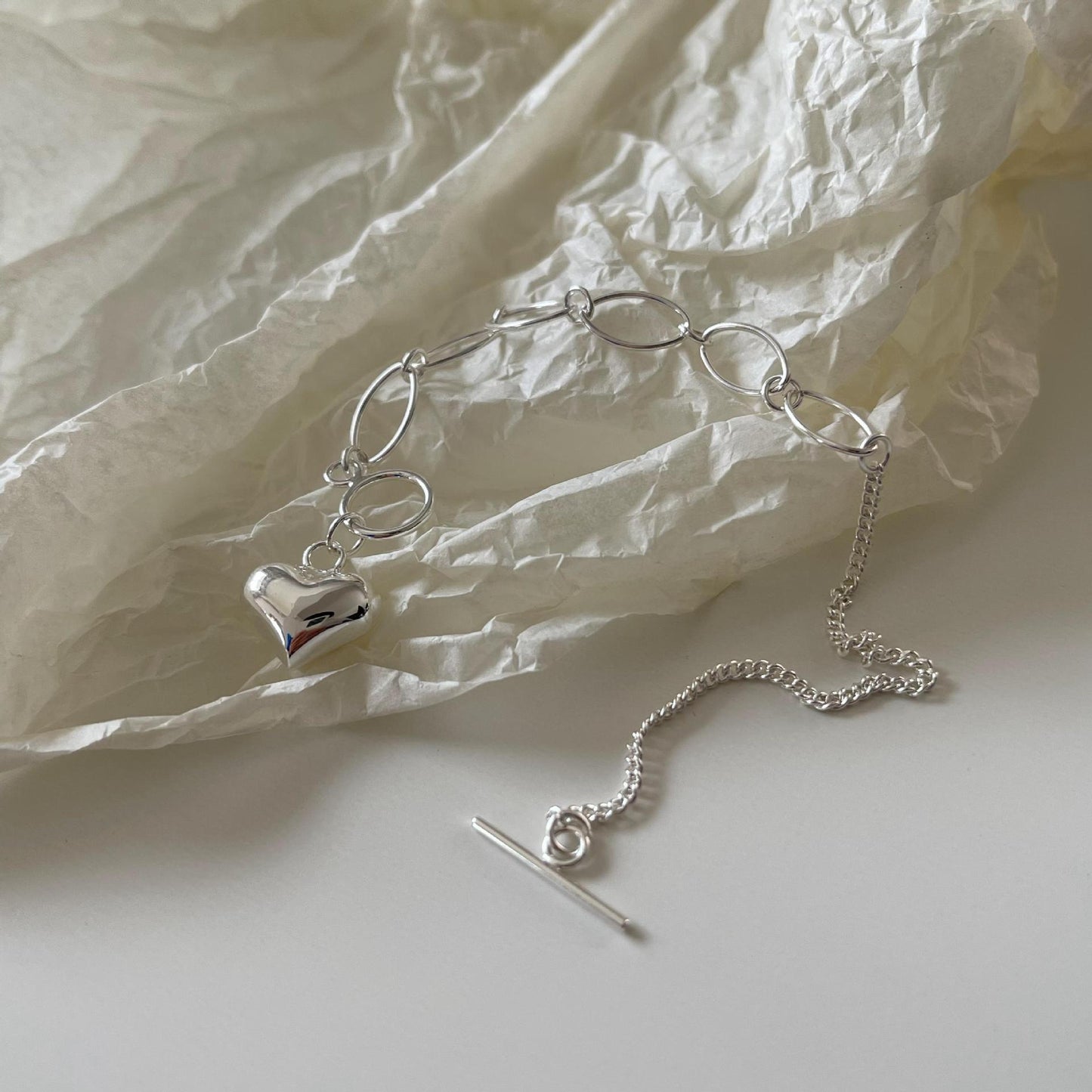 Pulsera de plata esterlina 925 con diseño de corazón hecha a mano, acabado brillante, estilo minimalista y dulce