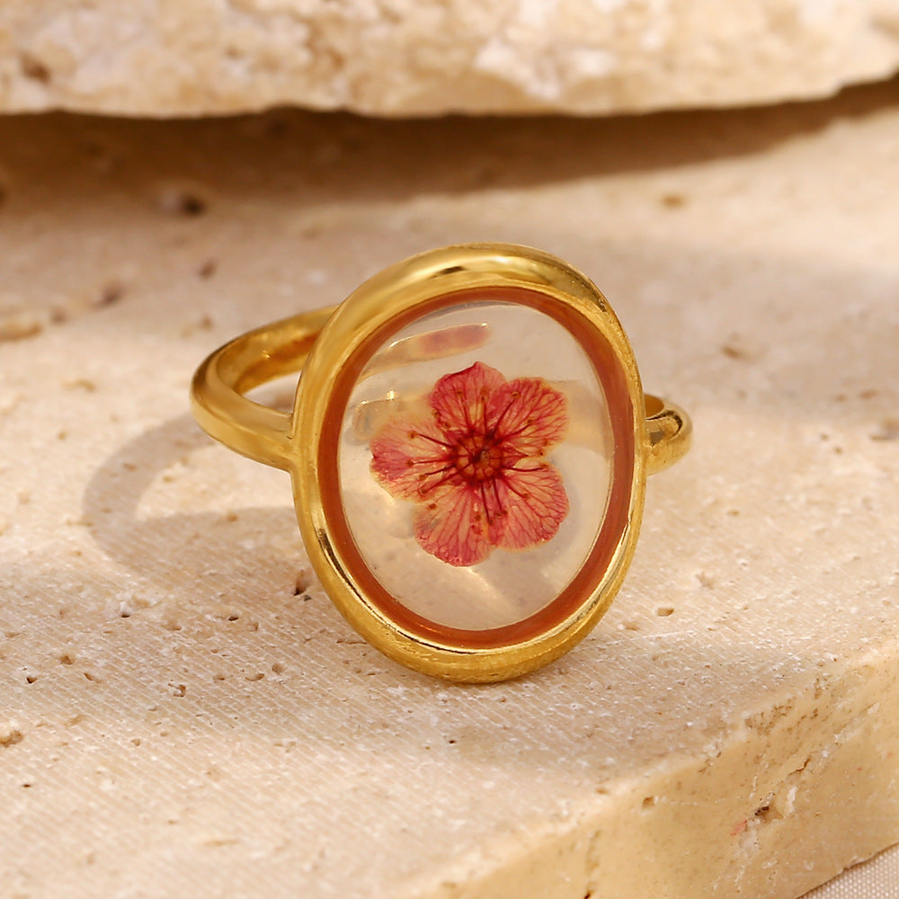 Vintage French Style Geometric Stainless Steel Plated 18K Gold Red Dried Flower Round Open Ring for Women