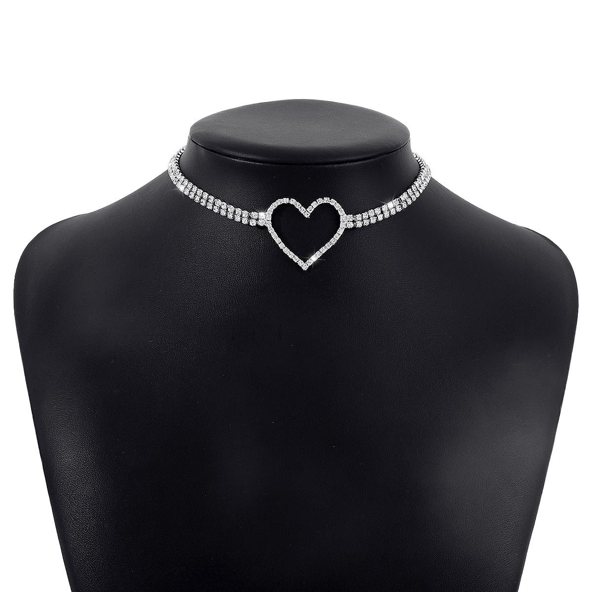 Collana con ciondolo geometrico dolce e audace con catena a griffe e strass per donna