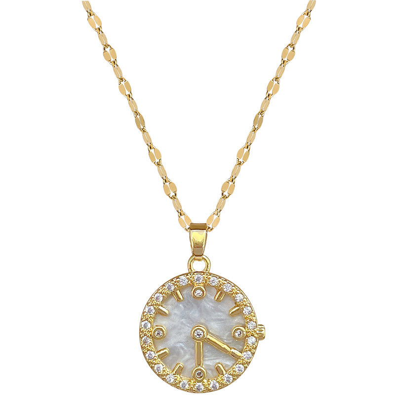 Collana con ciondolo a conchiglia di lusso in acciaio al titanio da donna con strass intarsiati design geometrico catena clavicola elegante