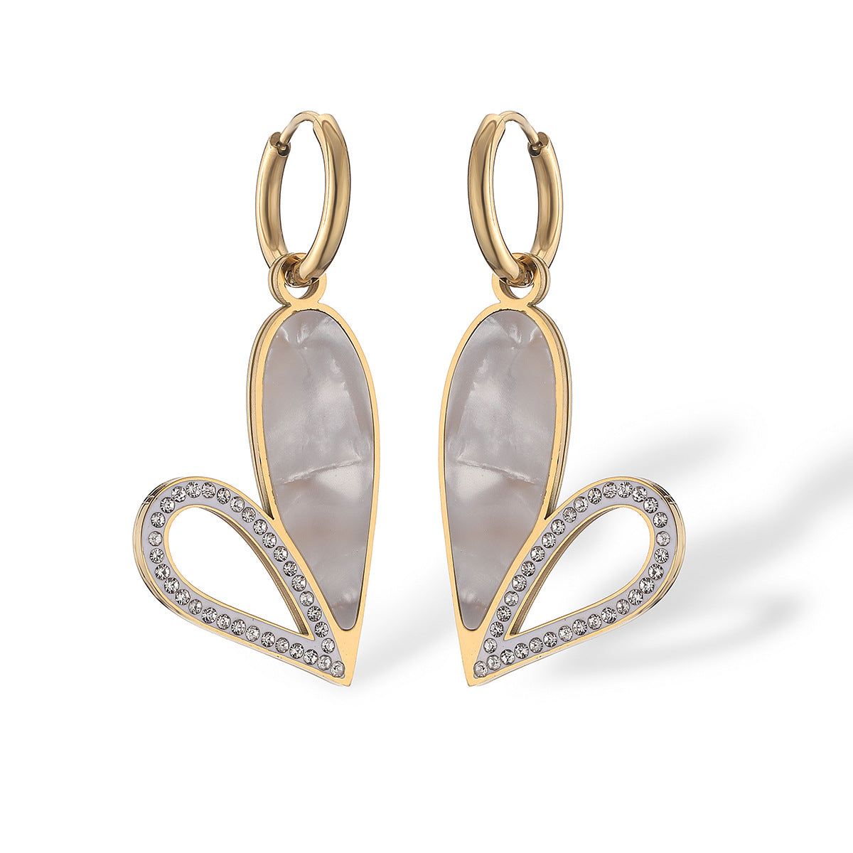 Vintage-Style Heart-Shaped Titanium Steel Earrings with Gold Plating, Minimalist Geometric Design, Fashionable Everyday Wear