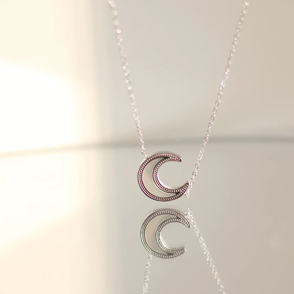 Minimalist Geometric Pendant Necklace for Women Stainless Steel with 18K Gold Plating Double-Layer Snake Chain