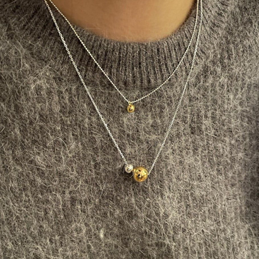 Minimalist Chic Double Ball Pendant Necklace in 925 Sterling Silver with Geometric Round Design