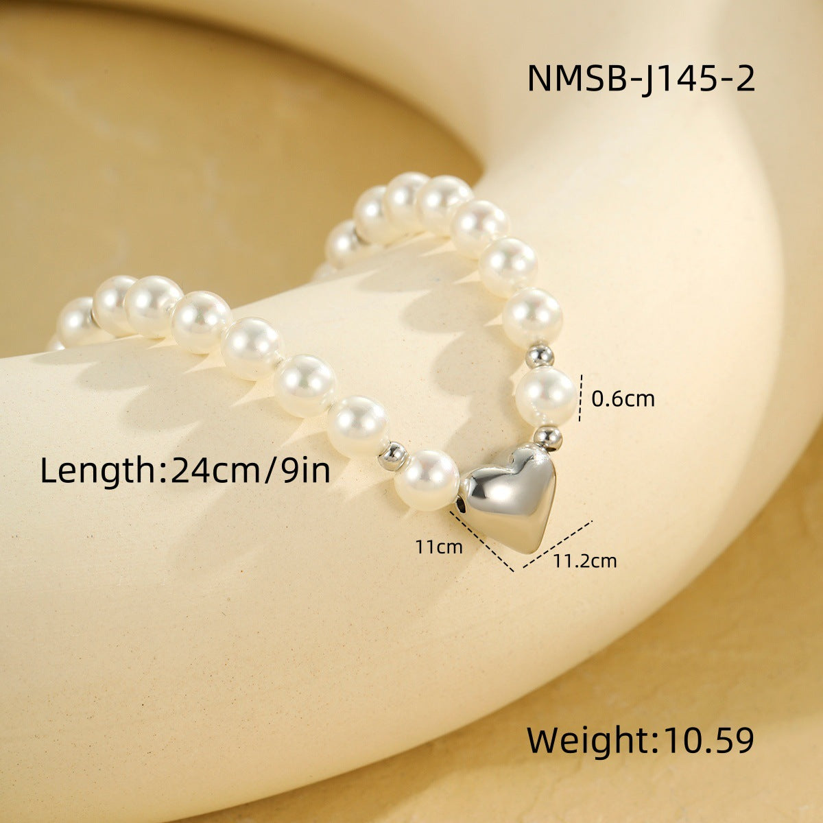Fashionable Heart-Shaped Stainless Steel Bracelet with 18K Gold Plating for Women, Lightweight Luxe Layering Piece