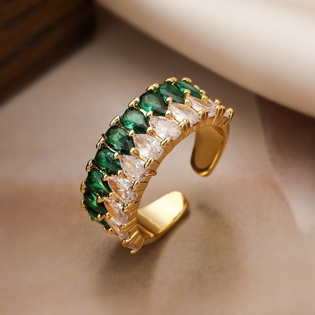 Minimalist Geometric Adjustable Ring for Women Made of Copper with 18K Gold Plating and Full Zircon Inlay
