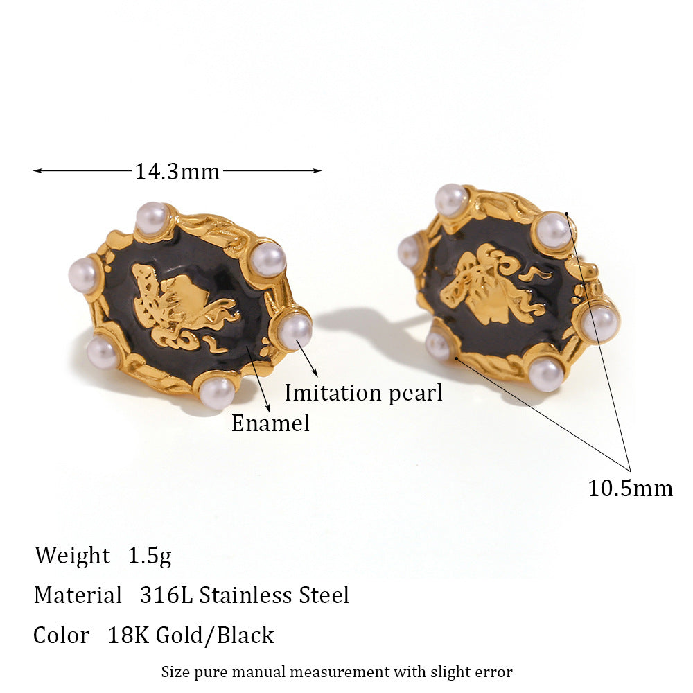 Vintage-Inspired Geometric Shell-Shaped Earrings in Stainless Steel with 18K Gold Plating for Women