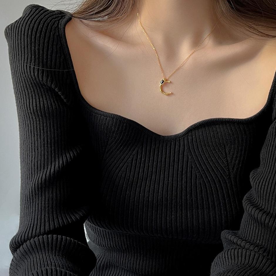 Minimalist Irregular Heart Pearl Necklace in 925 Sterling Silver with Adjustable Chain