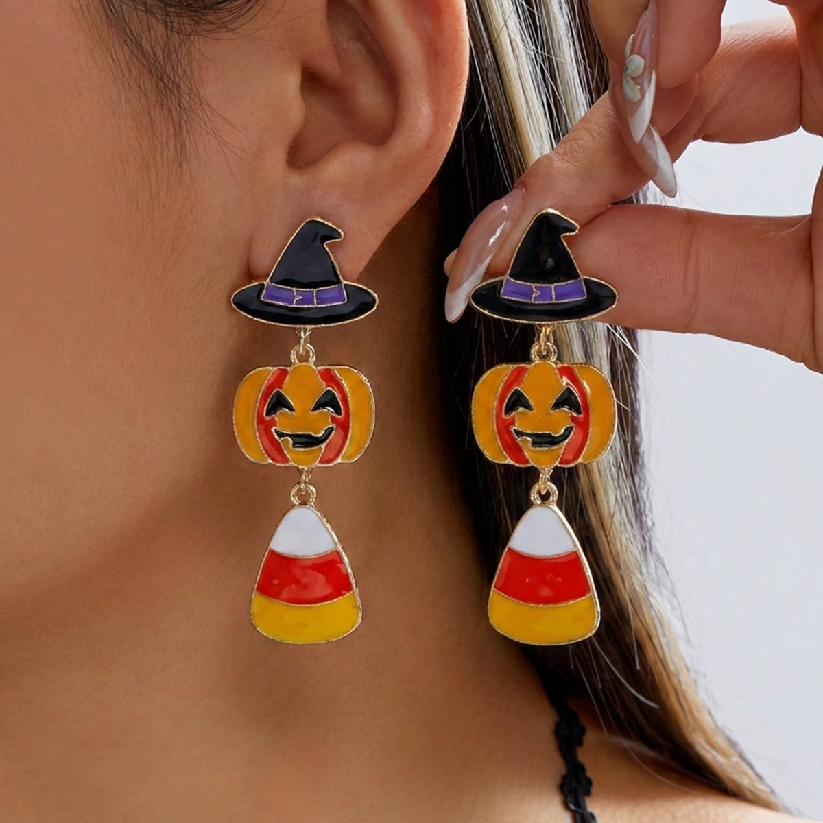 Cute Halloween Pumpkin and Witch Hat Drip Oil Plated Alloy Earrings Unisex Cartoon Drop Earrings