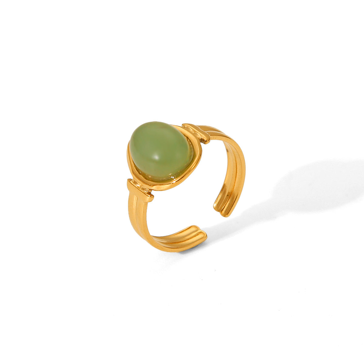 Anello Aperto da Donna Stile Francese Vintage Placcato Oro 18K con Gemme Verdi Ellittiche in Acciaio al Titanio
