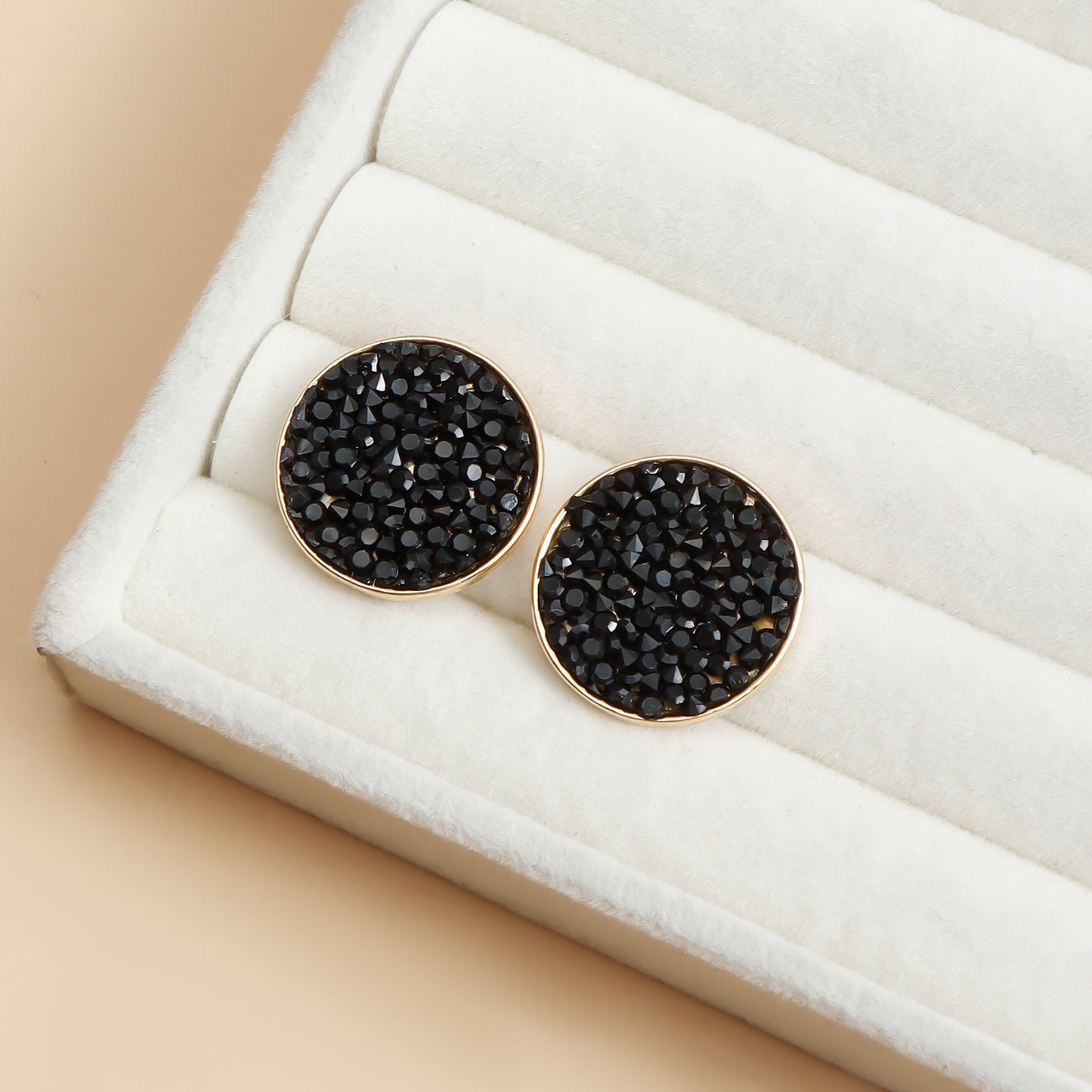 Vintage Geometric Round Stud Earrings in Alloy with Electroplated Finish for Women