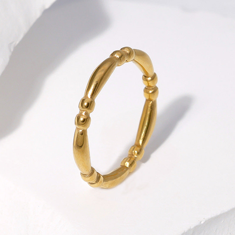 Anello regolabile in titanio e acciaio per donna con forma geometrica, finitura placcata oro 18 carati, anello a fascia dal design minimalista e accattivante