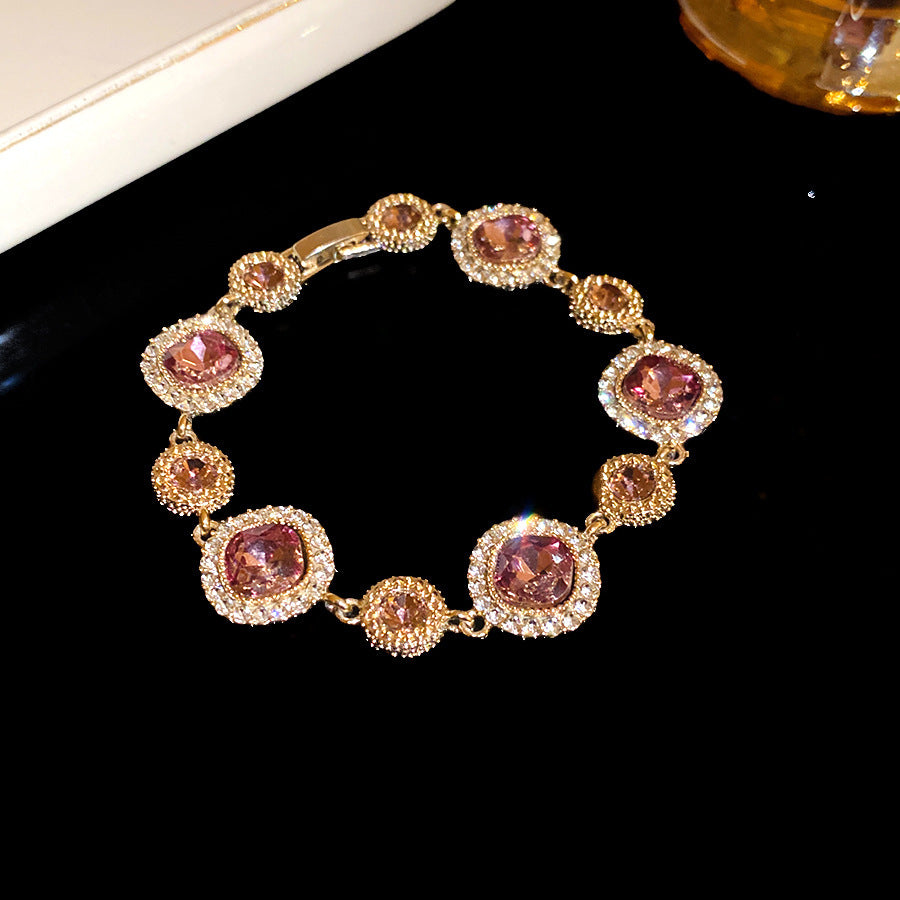 Vintage Geometric Rhinestone Inlay Alloy Bracelet for Women