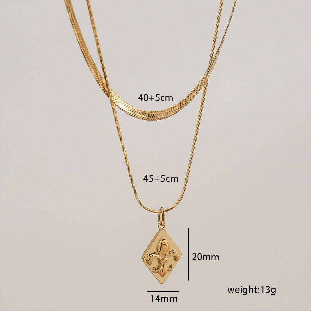 Collana Minimalista Retrò a Doppia Catena a Serpente con Pendente in Acciaio al Titanio e Placcatura in Oro 18K con Design Geometrico a Forma di U