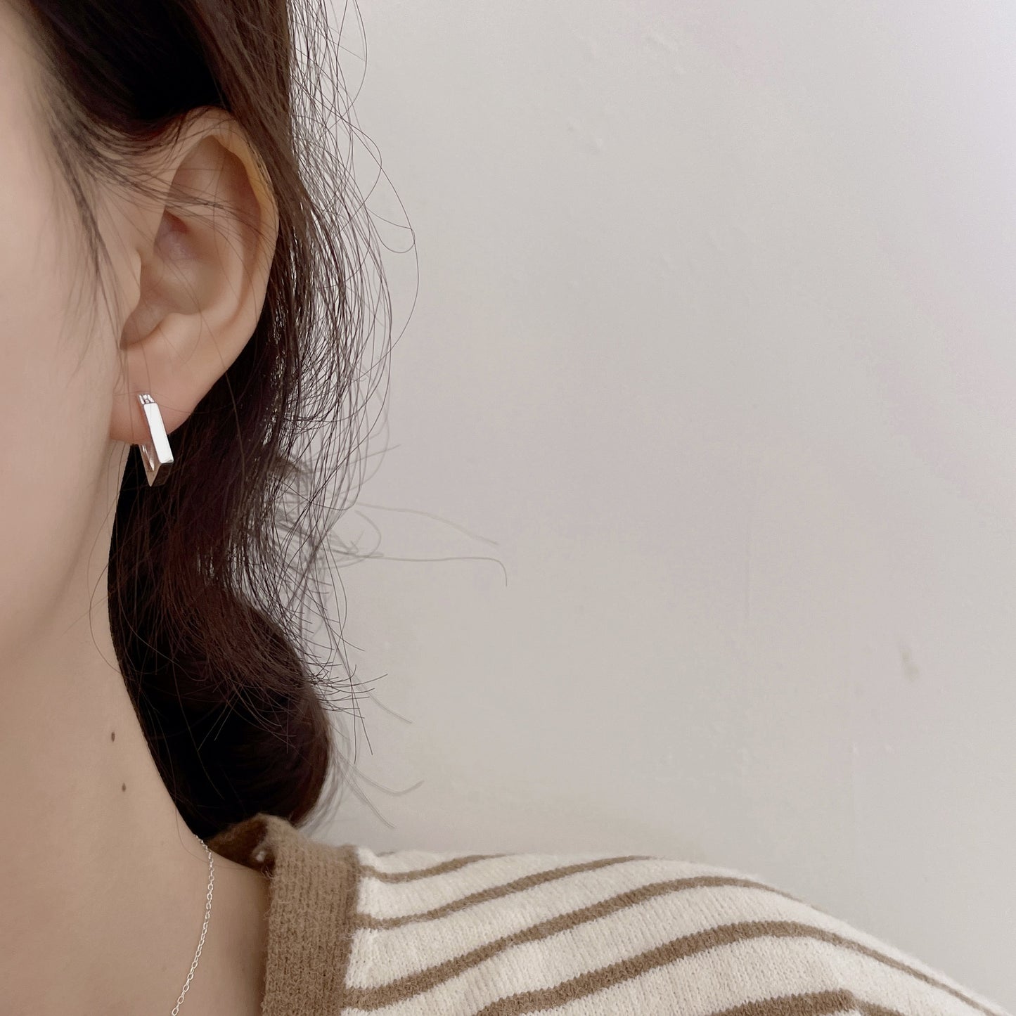 Pendientes de aro cuadrados con estrella de plata de ley 925 minimalistas