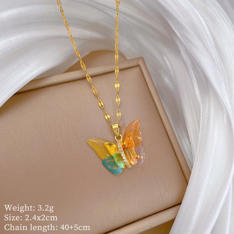 Butterfly-Shaped Titanium Steel Necklace with Rhinestone Inlay for Women, Delicate Clavicle Chain in Minimalist and Sweet Style