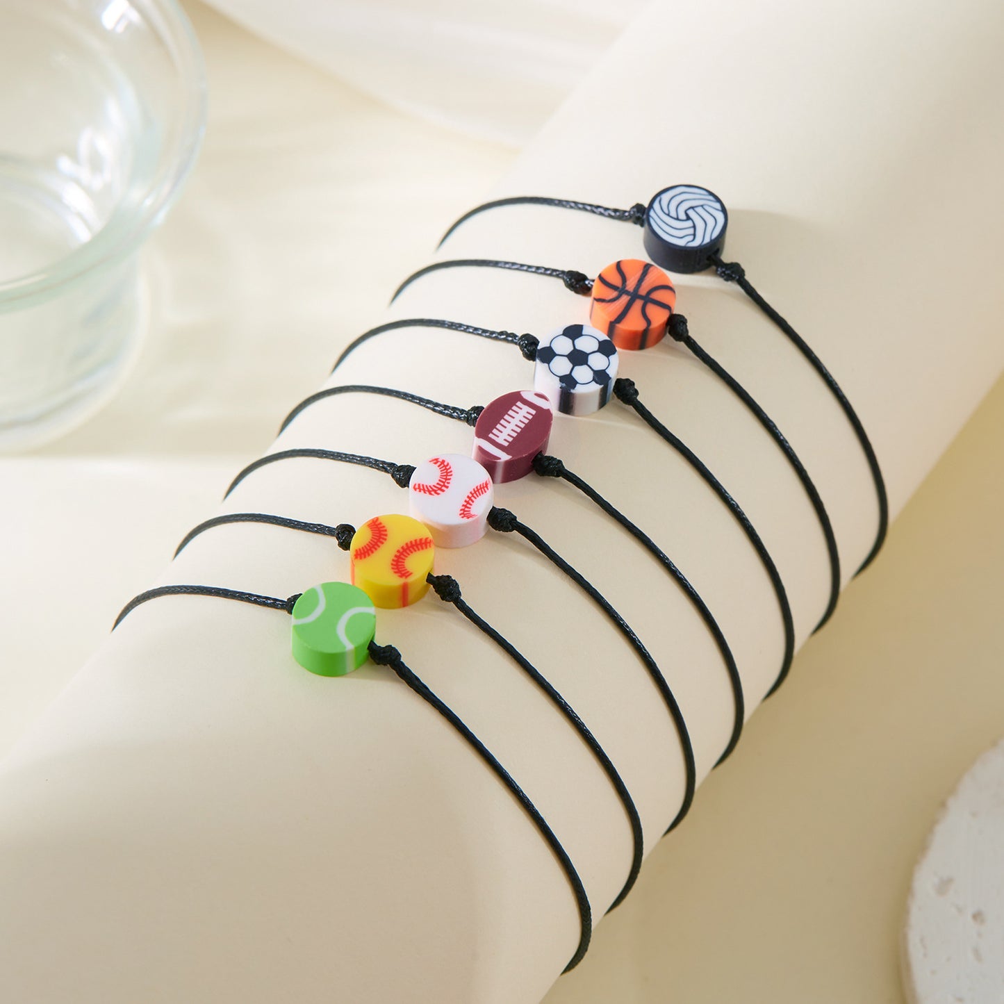 Bracciale da donna in resina placcata elegante a sfera intrecciata
