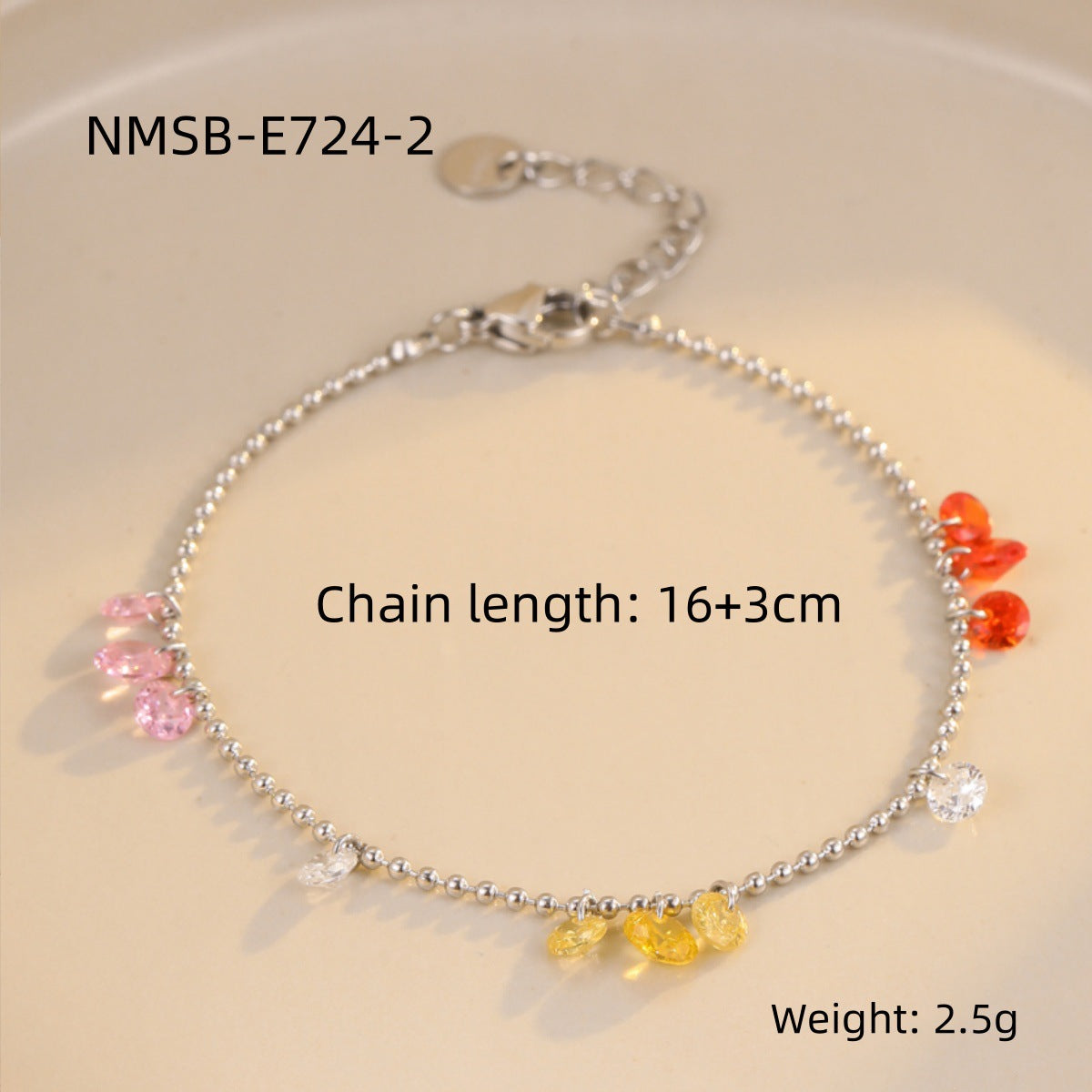 Bracciale da donna minimalista e alla moda in acciaio inossidabile con intarsi in zirconi colorati e placcatura in oro per un look di lusso
