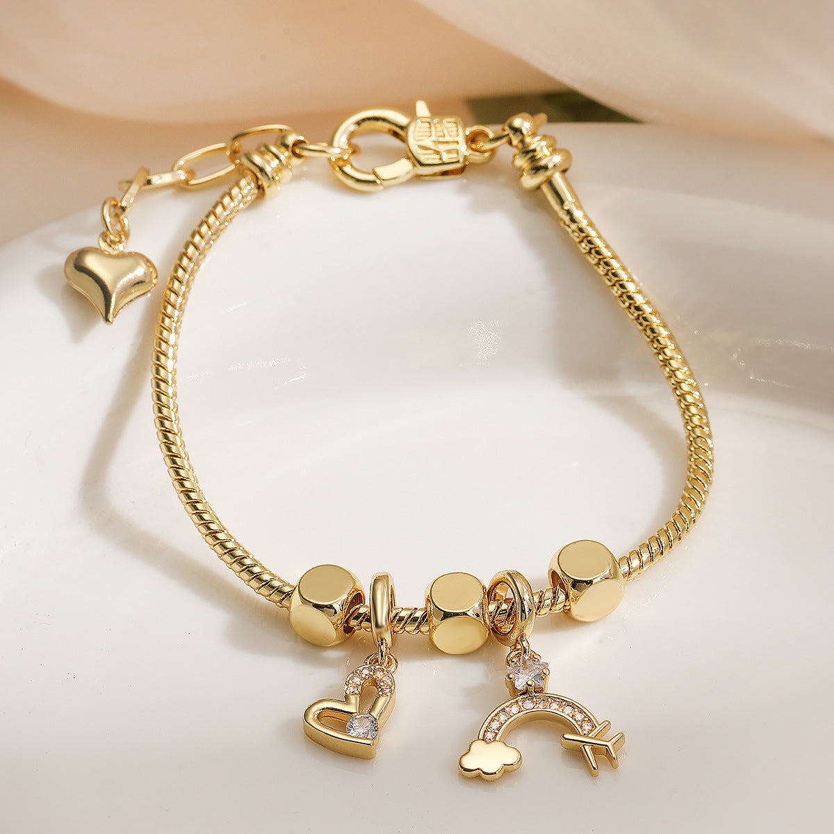 Geometric Fashion-Commuter Copper Bracelet with 18K Gold Plating and Zircon Inlay for Women