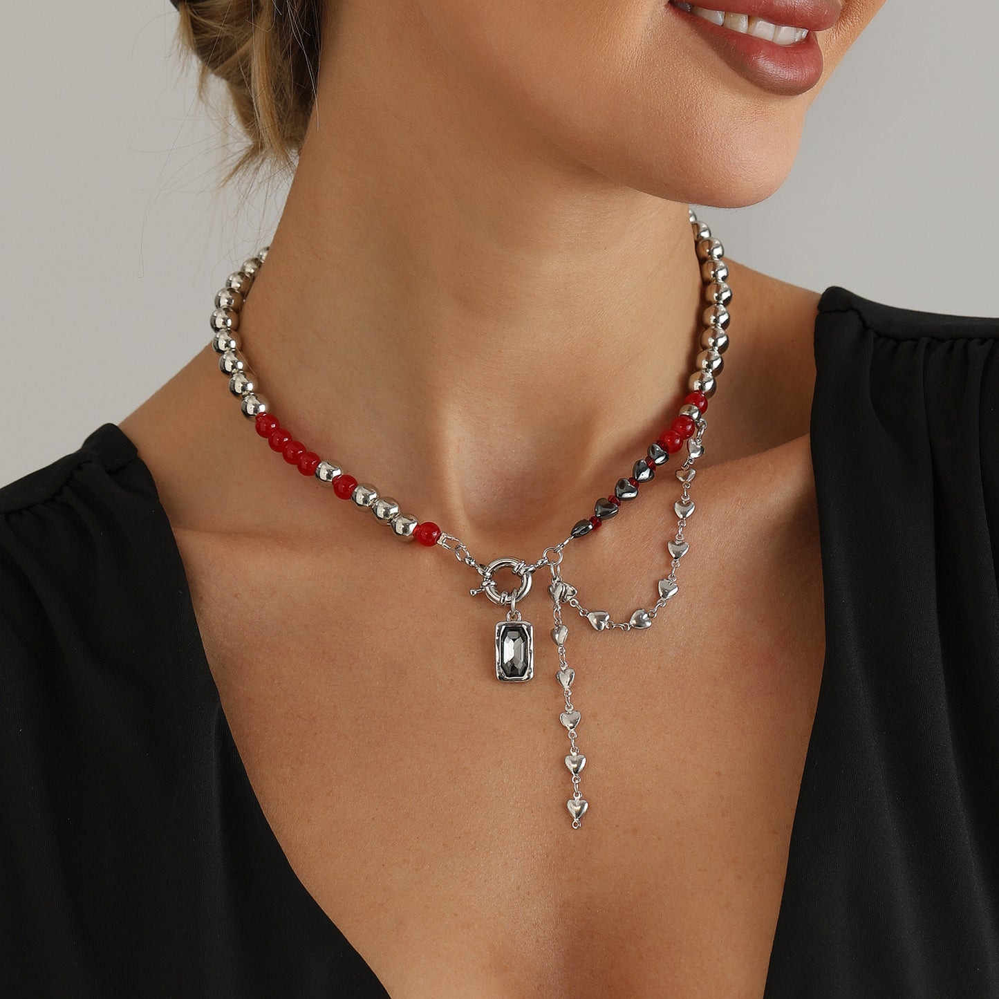 Sweet Streetwear Heart Geometric Resin Alloy Plated Necklace with Tassel Black Rhinestone