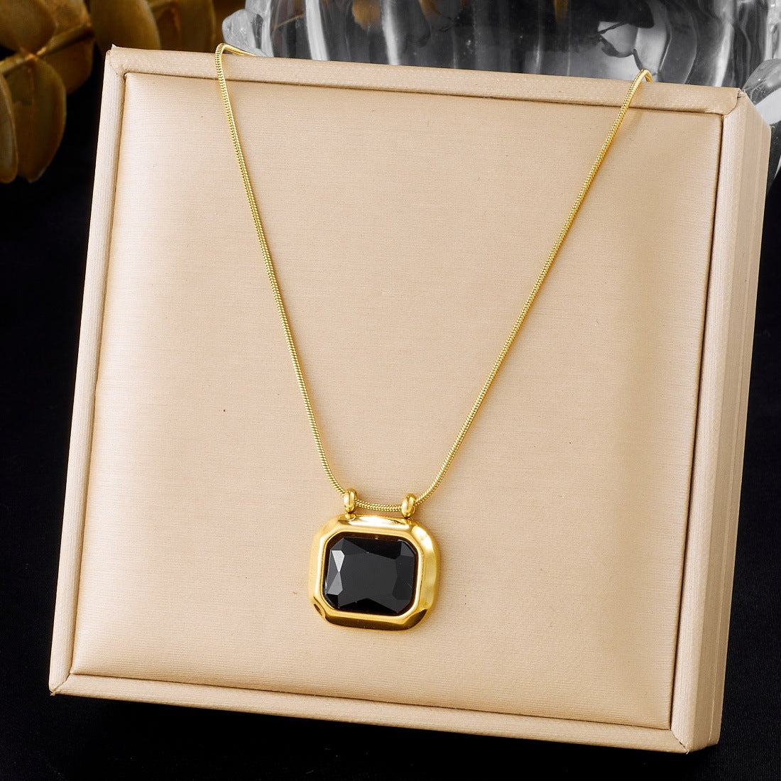 Vintage Geometric Square Round Rhinestone Inlay Gold Plated Stainless Steel Pendant Necklace with Snake Chain for Women