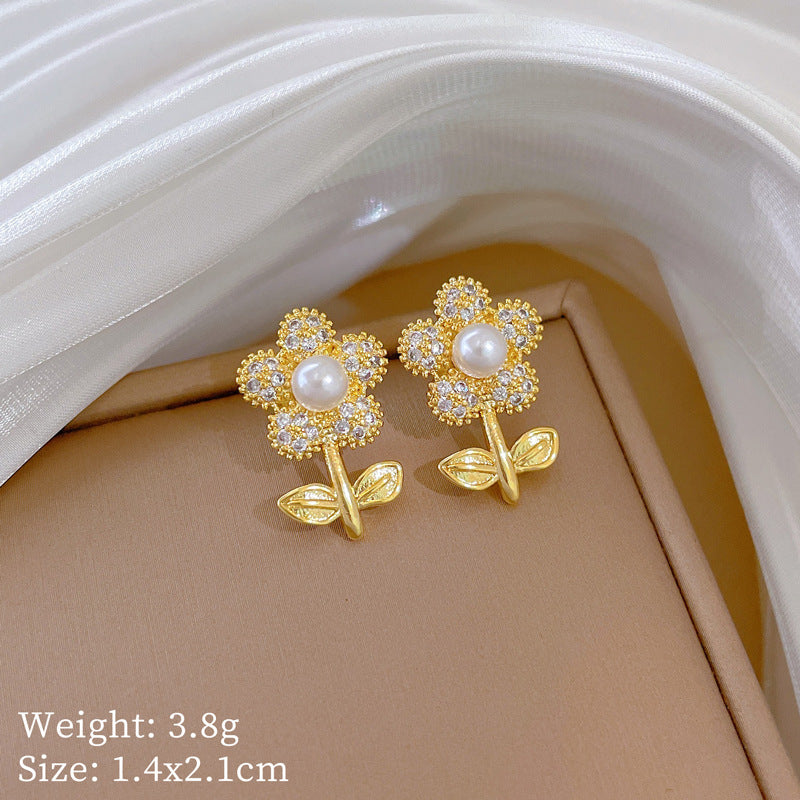 Minimalist Leaf and Flower Shaped Titanium Steel Necklace and Earrings Set with Rhinestone Inlay for Women