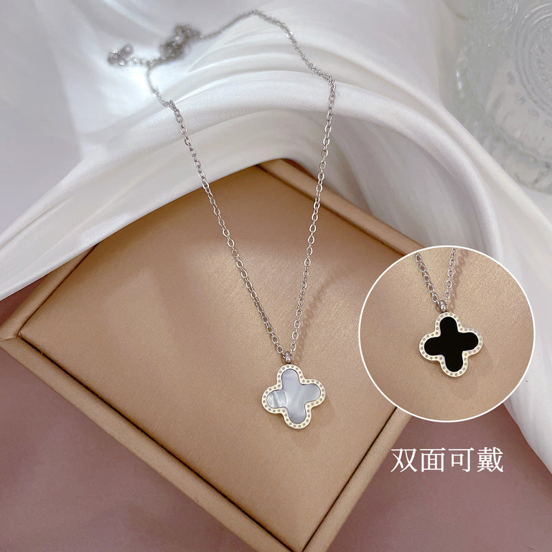 Floral Geometric Titanium Steel Collar Chain Necklace for Women with Mother-of-Pearl and Gold Plating