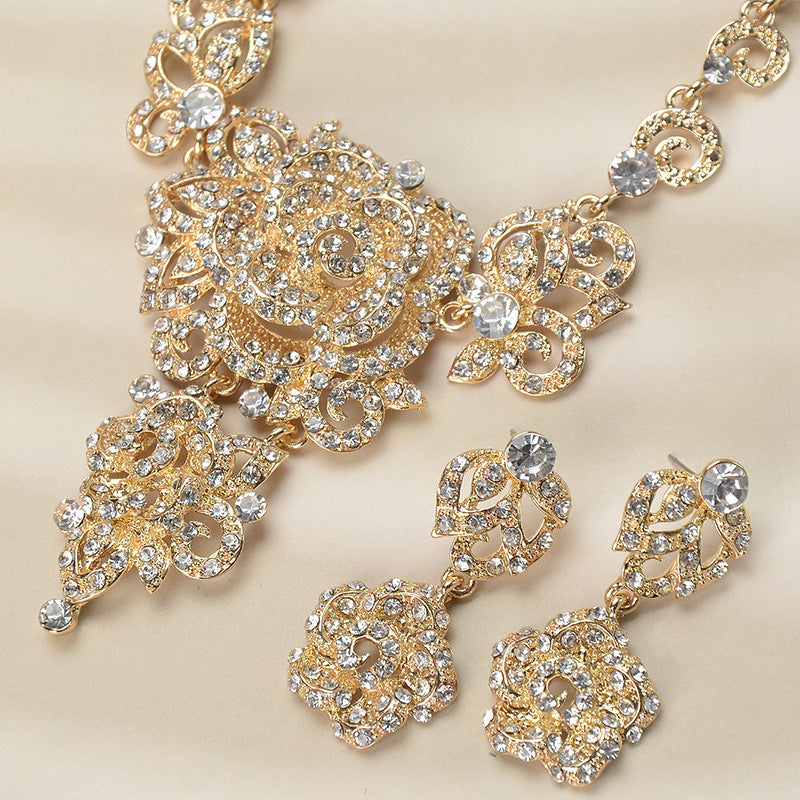 Vintage Floral Plated Alloy Snake Chain Necklace Set for Women
