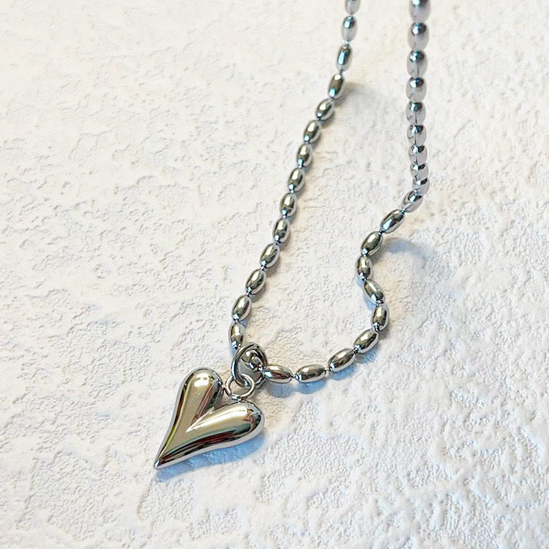 Collar minimalista de acero de titanio y chapado en oro y plata con cuentas y cadena de bolitas redondas, con forma de corazón, para mujer
