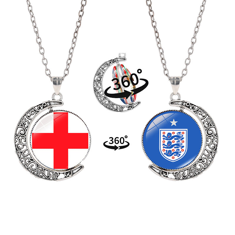 Collana a pendente a mezzaluna geometrica sportiva in lega con finitura galvanizzata per abbigliamento casual unisex