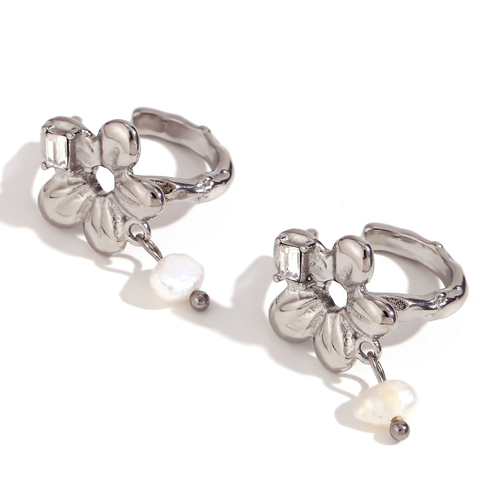 Minimalist Floral-Shaped Stainless Steel Ear Clips with 18K Gold Plating for Women