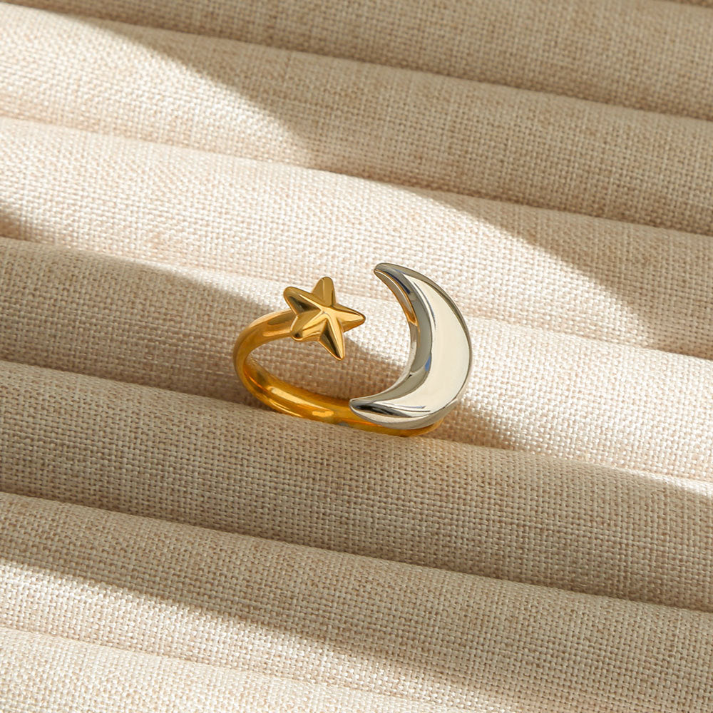 Anillo Abierto Ajustable Minimalista de Acero Inoxidable con Forma de Estrella y Luna con Baño de Oro para Mujeres y Hombres