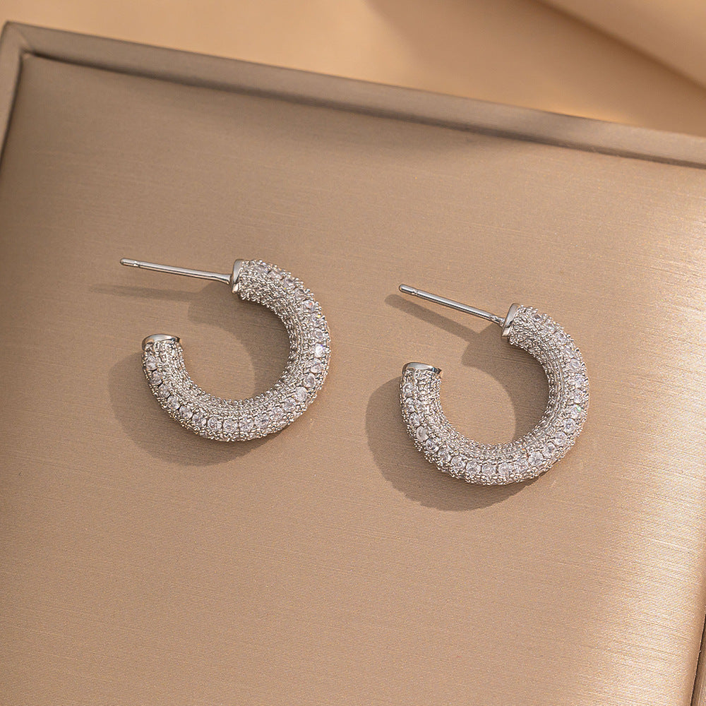 Orecchini Minimalisti Moderni a Forma di Cuore in Acciaio al Titanio Placcato Oro, Gioielli Ipoallergenici alla Moda per Donna