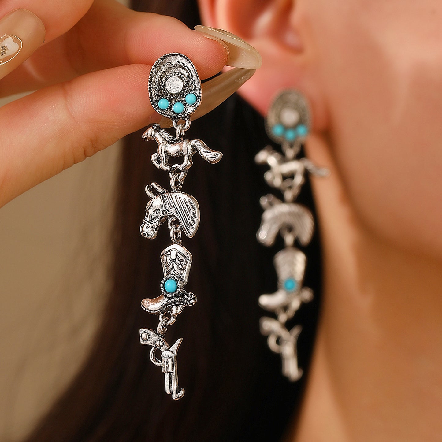 Pendientes de aleación de moda retro con esmalte y circonitas incrustadas en forma geométrica para mujer