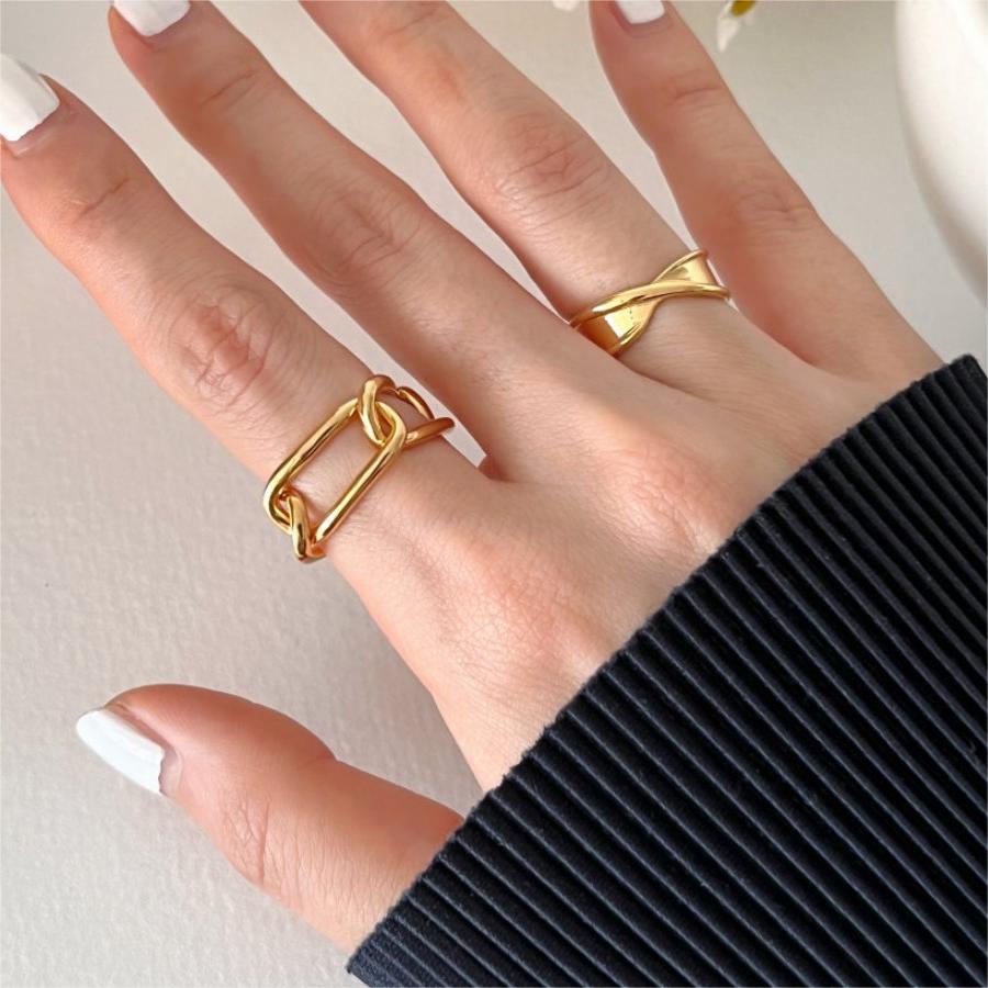 Anillo Enchapado Geométrico Minimalista de Plata de Ley 925