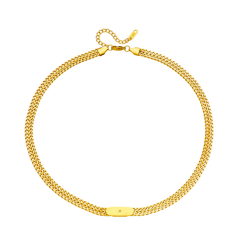 Collana con Ciondolo Geometrico Punk in Acciaio al Titanio con Finitura Galvanica