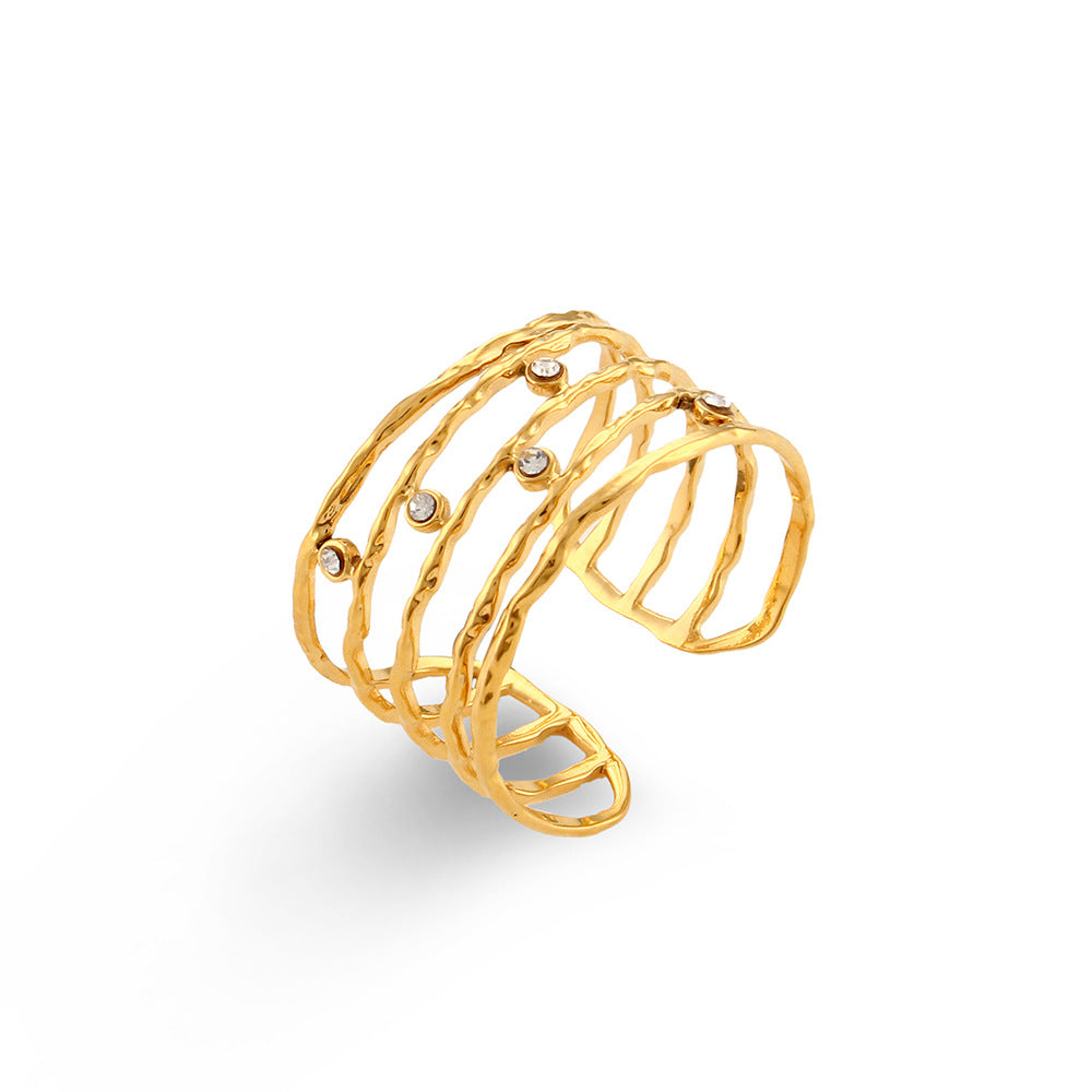 Anillo minimalista geométrico de acero inoxidable con diseño hueco y acabado chapado para mujer