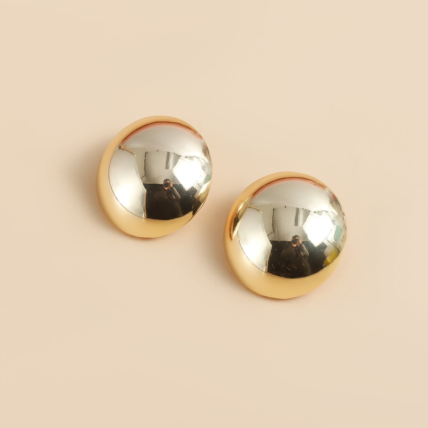Retro Geometric Metal Stud Earrings with Plated Finish for Women