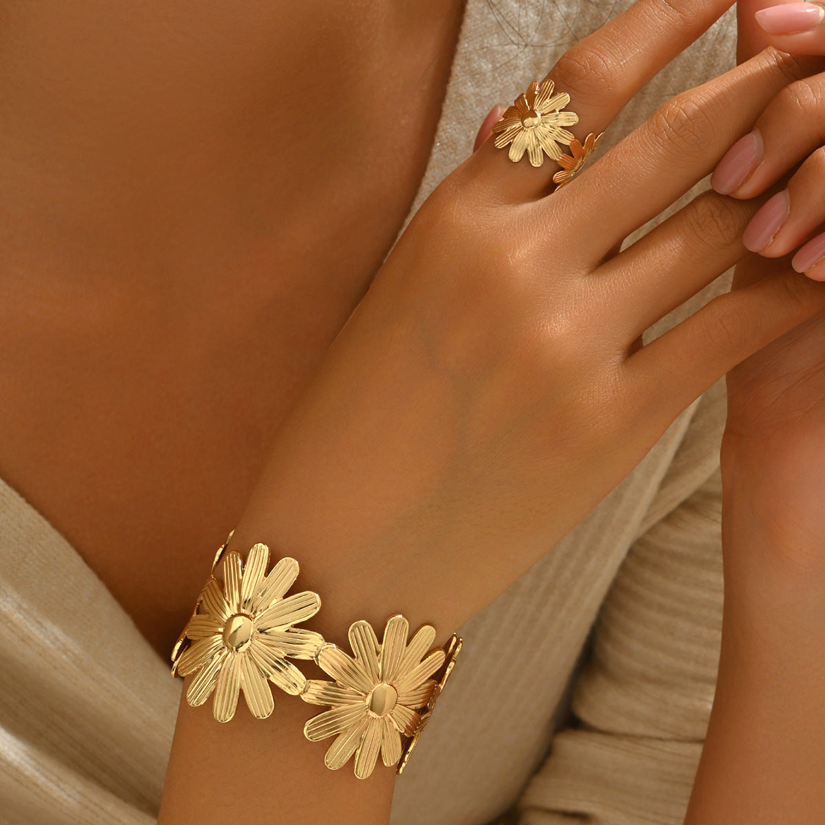 Elegante completo di bracciale e anello in lega a forma di girasole con motivo floreale per donna, stile OL