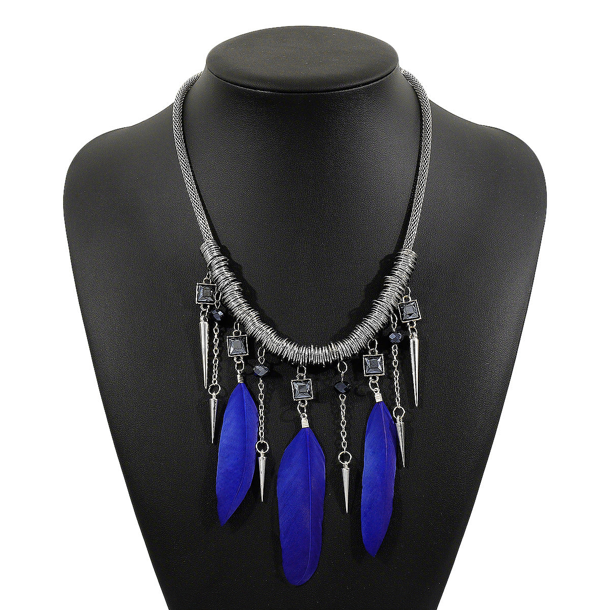 Collar con colgante de pluma estilo étnico vintage para mujer, con construcción de aleación de zinc y acabado chapado en cadena estándar