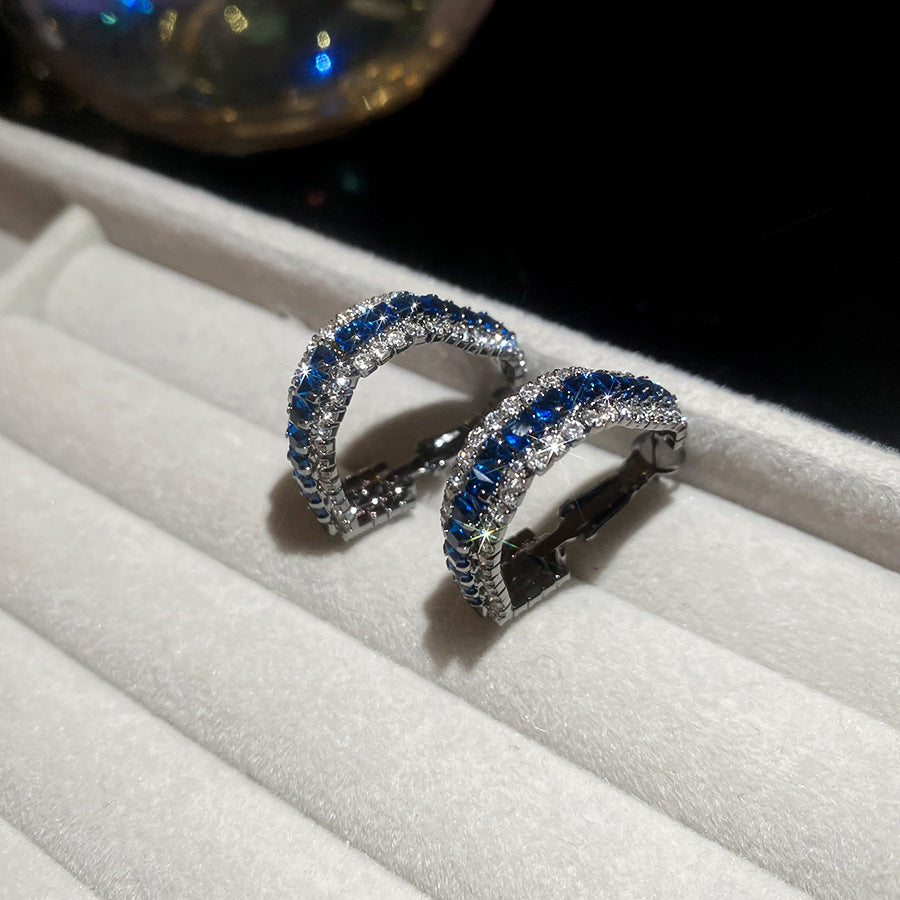 Orecchini a cerchio da donna in rame con zirconi a triangolo geometrico stile lusso e perni in acciaio inossidabile