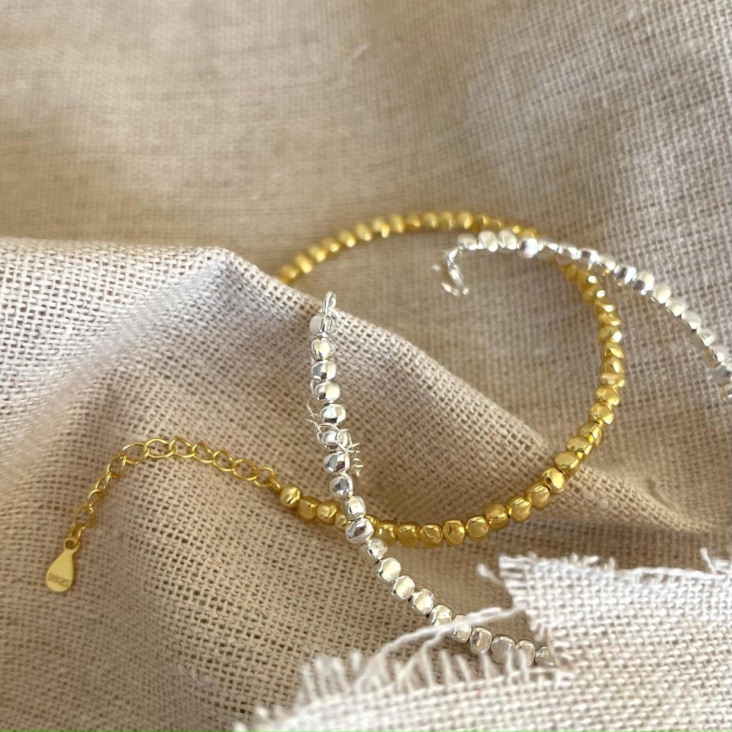 Pulsera geométrica minimalista de plata de ley 925