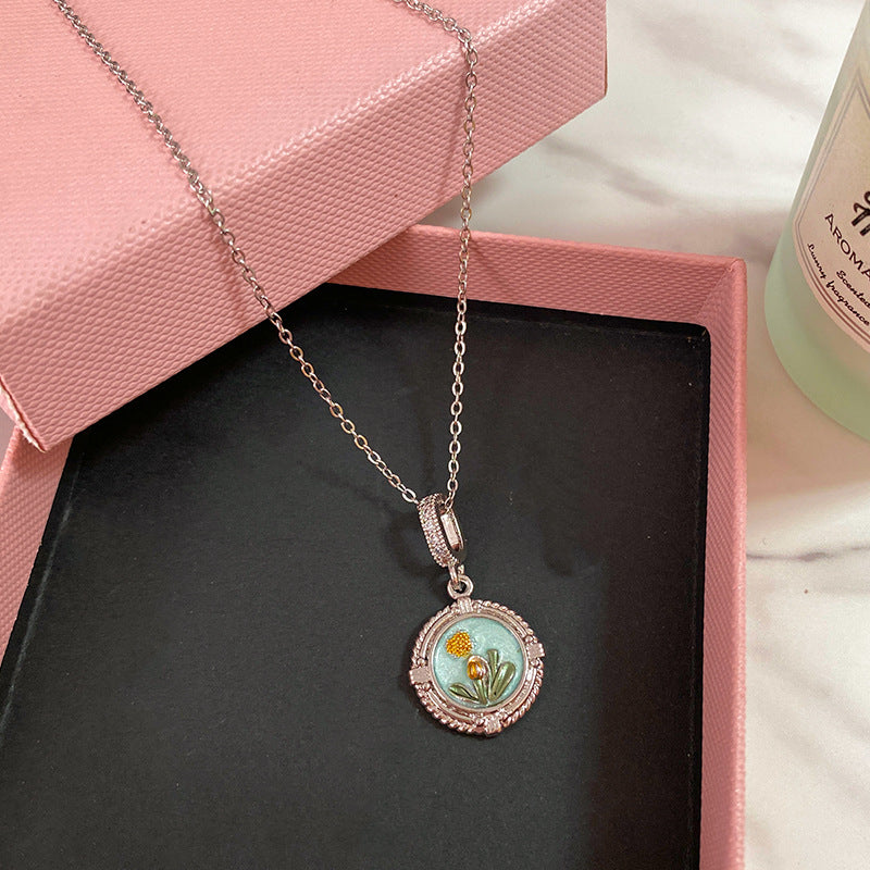 Minimalist Enamel Plated Floral Titanium Steel Necklace