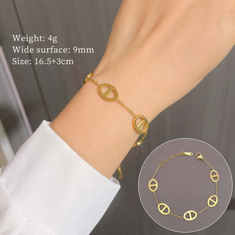 Vintage Women's Titanium Steel Rope Chain with Round Beads and Roman Numerals Gold Plated Wave Texture Four-Season Bean Hand Chain
